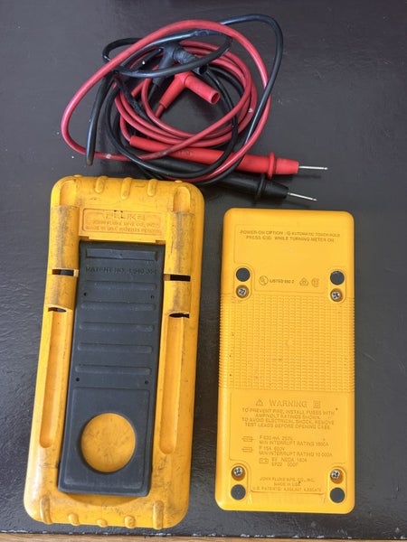 FLUKE 23 Series II multimeter Carousel 4