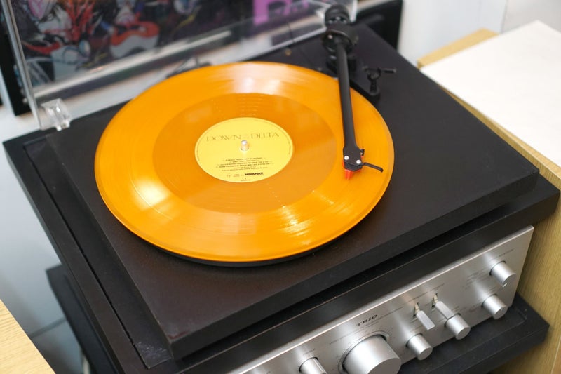 Project Debut 3 Fully Manual Turntable with Rega Bias 3 Cartridge Carousel 1