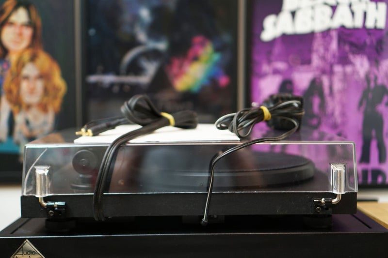 Project Debut 3 Fully Manual Turntable with Rega Bias 3 Cartridge Carousel 9