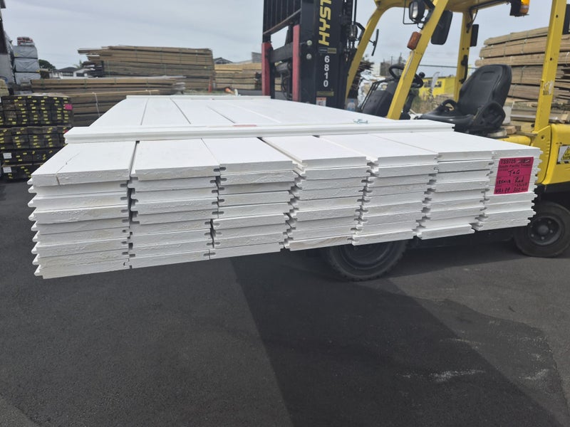 PINE TG / PANELLING - 135 x 18mm H3.1 FJ - 302.4m - TS9725 Carousel 2