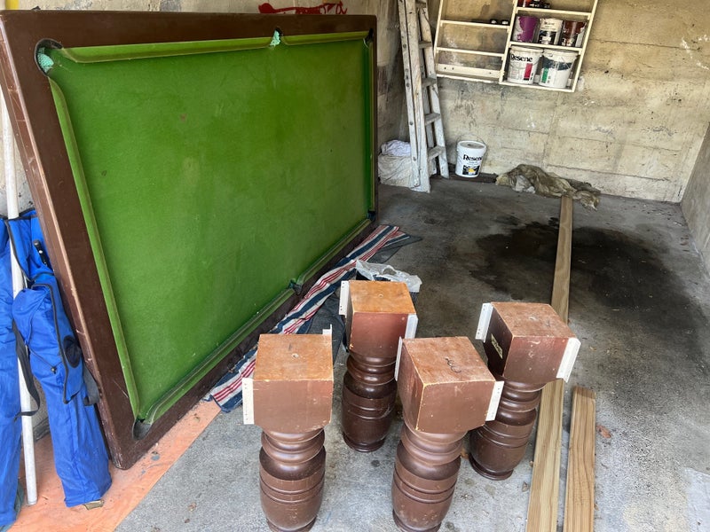 Pool and Snooker table Carousel 1