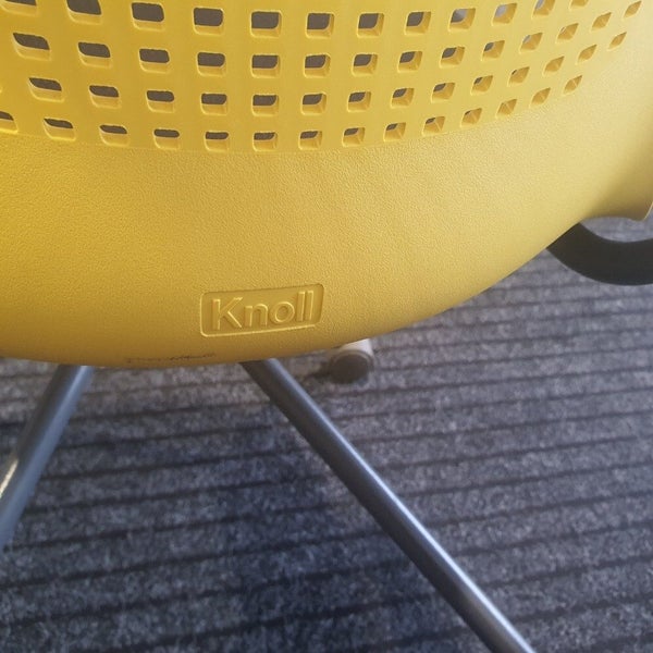 Knoll Chairs, Formway Knoll chairs x 2 Carousel 2