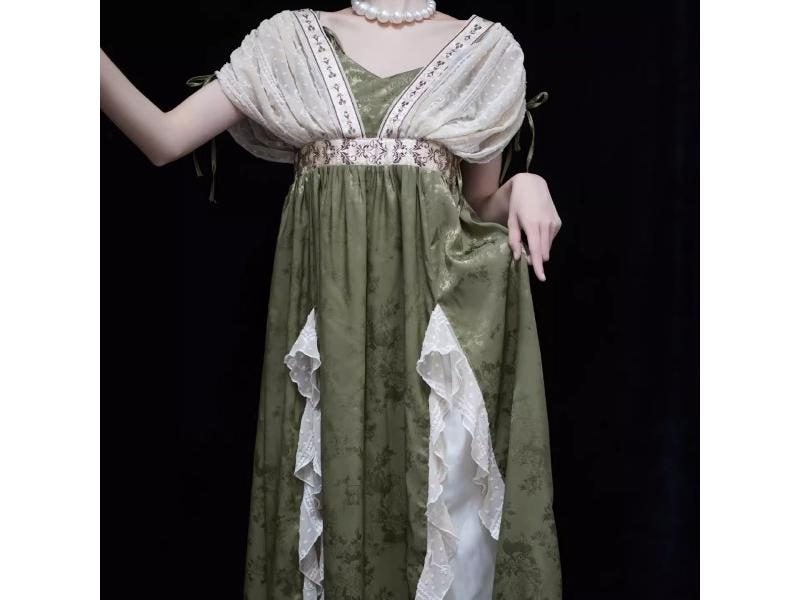 Lolita Retro Jacquard Elegant Green Cosplay Dress Carousel 1