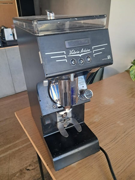 Victoria Arduino Mythos One Espresso Grinder - Used Carousel 2