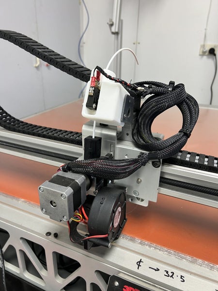 3DP1000 - Large Format 3D Printer 1000x1000x500 Carousel 2