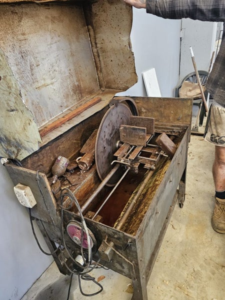 24inch Diamond Rock Saw Carousel 2