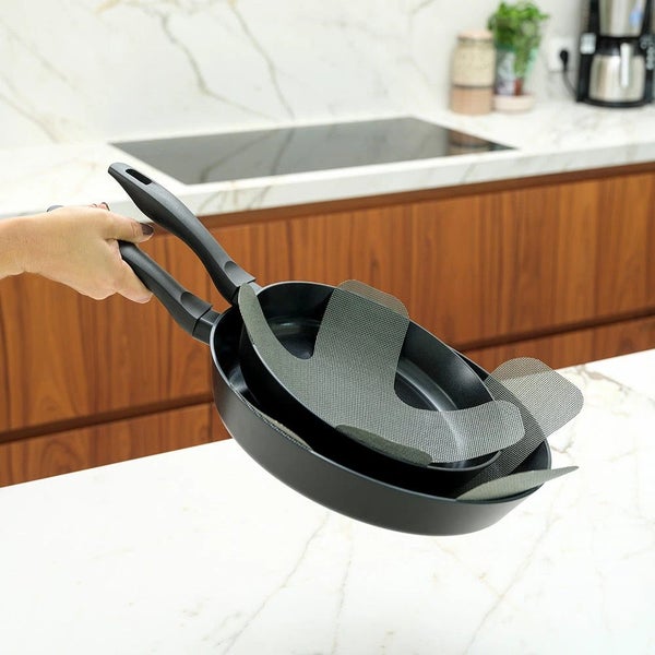 Silicone Firbreglass Anti-Slip Pan Protectors - Set of 3 by Nostik Carousel 6