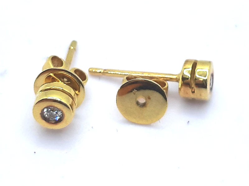 14ct yellow Gold & Diamond studs Carousel 1
