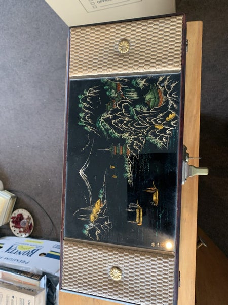 Musical Jewellery Box Carousel 2