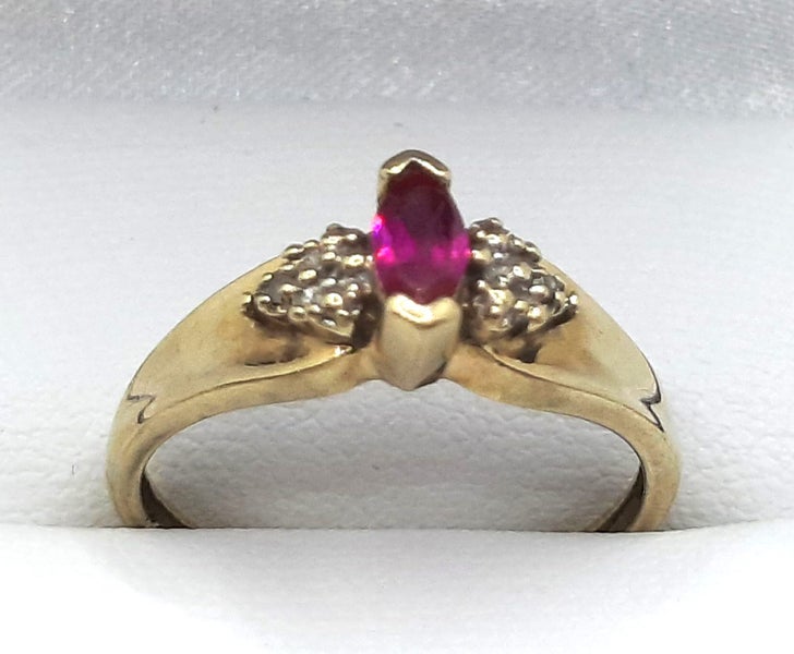 9ct Yellow Gold ring with pink stone & Diamonds size N Carousel 1
