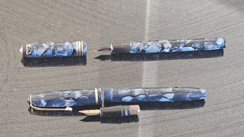 ANTIQUE ESTATE 14CT CONWAY STEWART INK PEN +1 Carousel 2