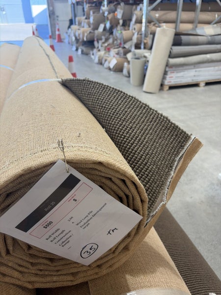 Wool Carpet Thick 6.00 by 3.66m Carousel 1