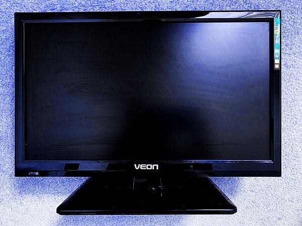 Veon 19" TV With Remote Control Carousel 1