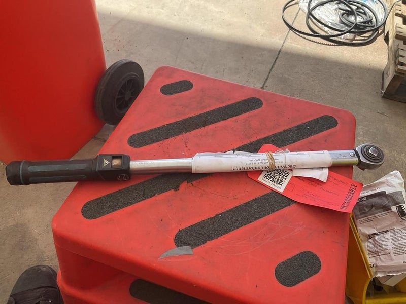 Torque Wrench 60-300NM Carousel 1