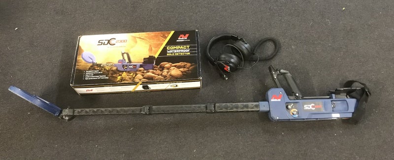 Minelab SDC2300 Gold detector Carousel 1
