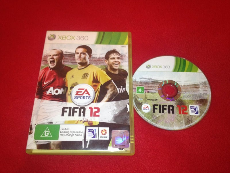 FIFA 12 - 9/10! XBOX360 Game Carousel 1