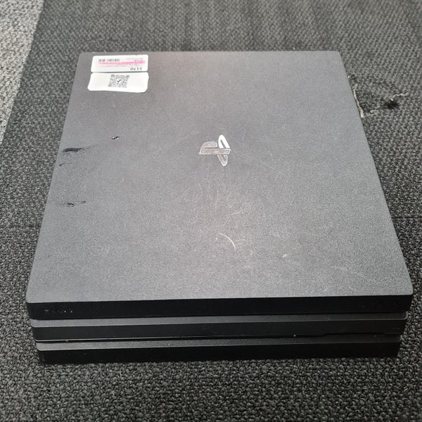 *FAULTY* PS4 CUH-7202B Carousel 1