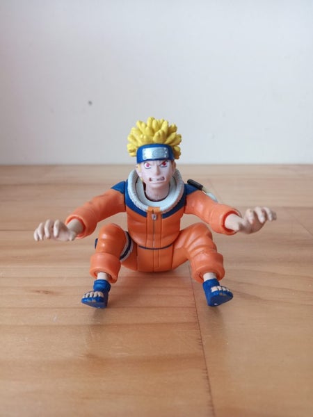 Naruto uzumaki crouch bounce 3.75inch anime figure (2002) Carousel 1