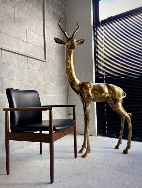 — Large Mid Century Brass Gazelle — Carousel 1