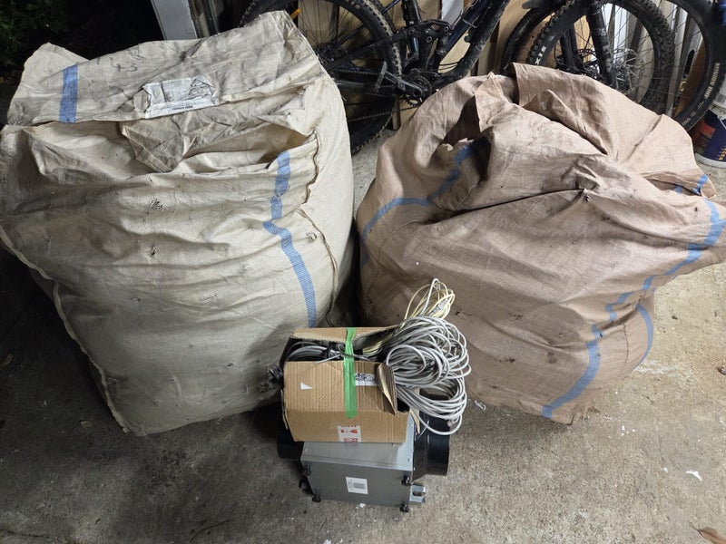 SmartVent Evolve2 Home Ventilation System 4 Outlets + Heat Transfer Add-On Carousel 7