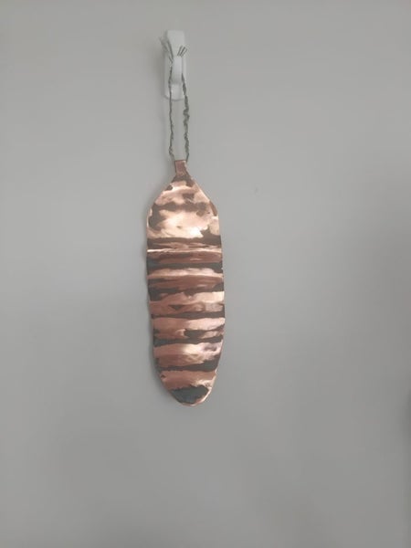 Copper wall leaf hanger Carousel 1