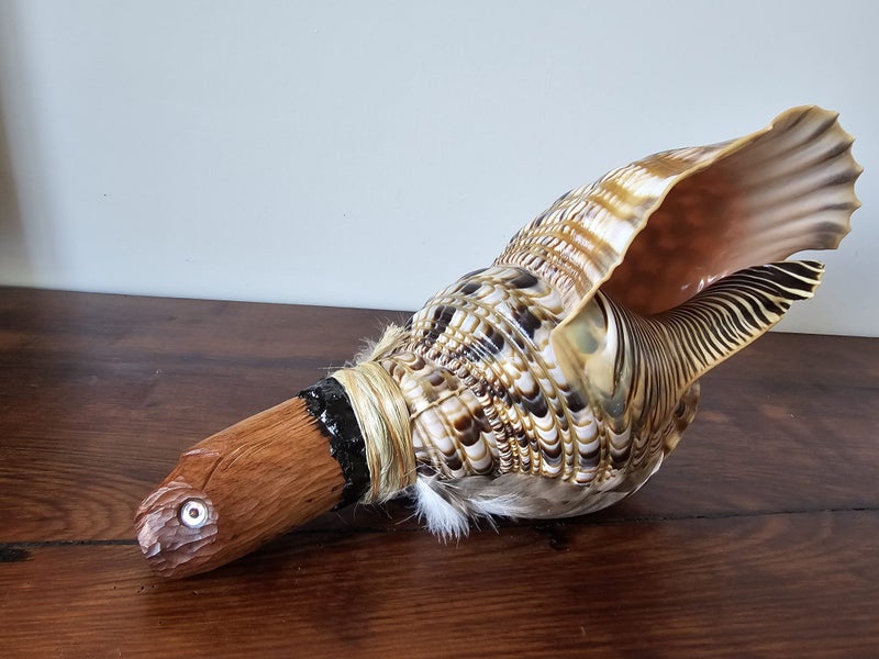 Putatara - Taonga Puoro - Large Triton Conch Trumpet Shell - Putatara - Carving Carousel 2
