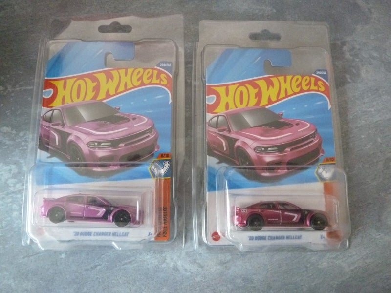 Hot Wheels '20 Dodge Charger Super TH & Mainline 2025 $1 Reserve Pink MOC Carousel 13