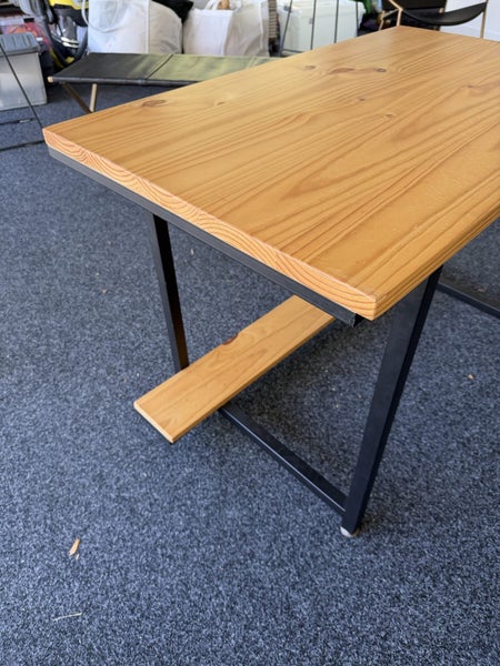 Solid wood desk Carousel 2