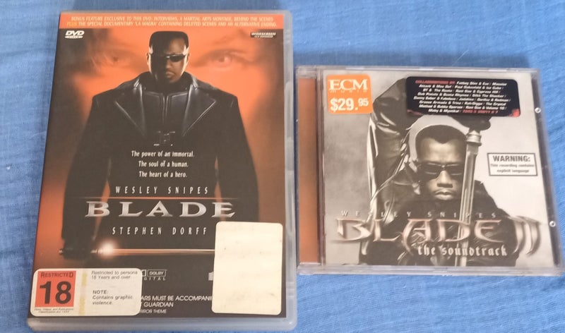 Blade DVD and bonus Carousel 1