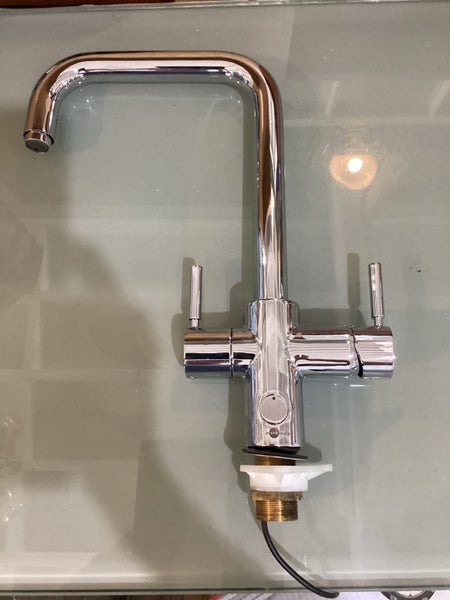 Insinkerator 4N1 Instant Steaming Hot and Filtered Touch Mixer - Brand New. Carousel 1