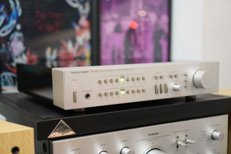 Harman Kardon HK725 Vintage Audiophile Pre-Amplifier with Phono Made in Japan Carousel 1