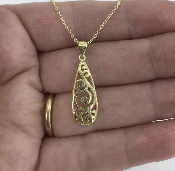 14K Gold NZ Koru Necklace "Aroha" Carousel 2