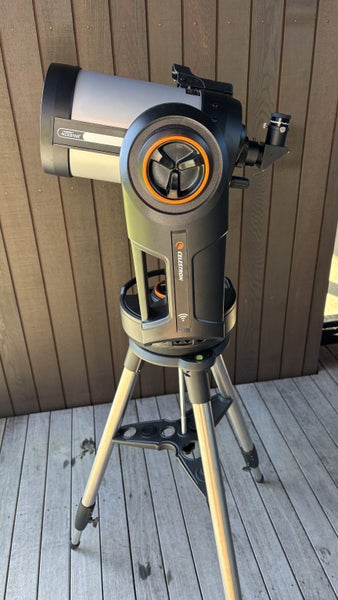 Celestron Nextstar Evolution Motorised 6 Inch Telescope Carousel 2
