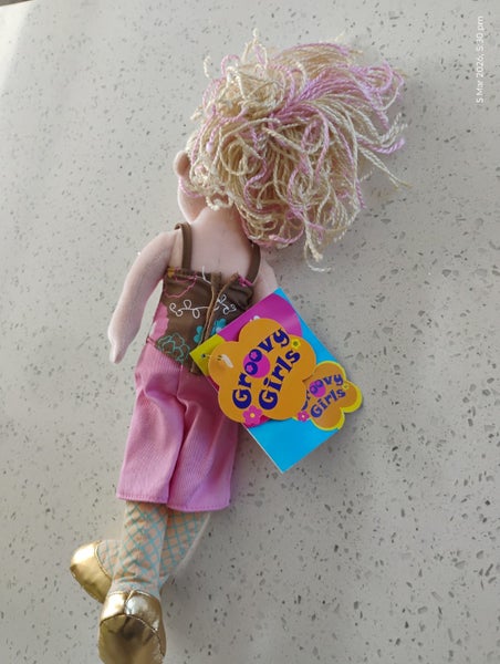 Groovy Girl Doll Gwen Carousel 2