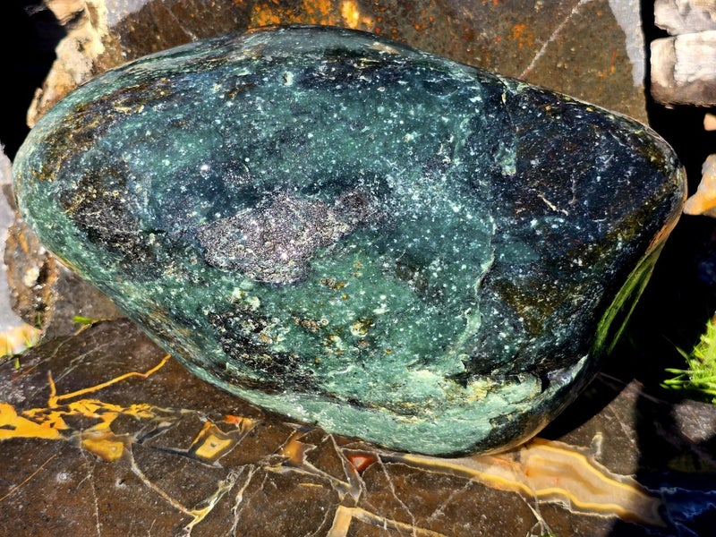 $1 RESERVE - NZ Pounamu / Greenstone - 27cm Carousel 2