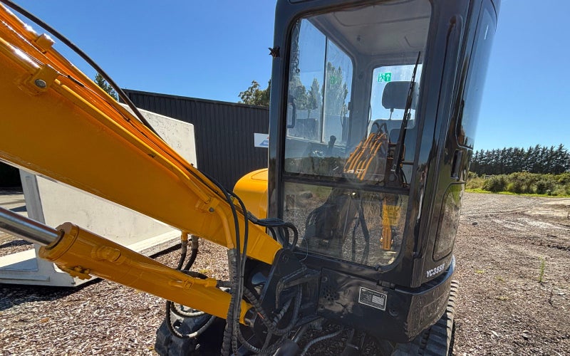 Used Yuchai YC35-SR Excavator Carousel 8