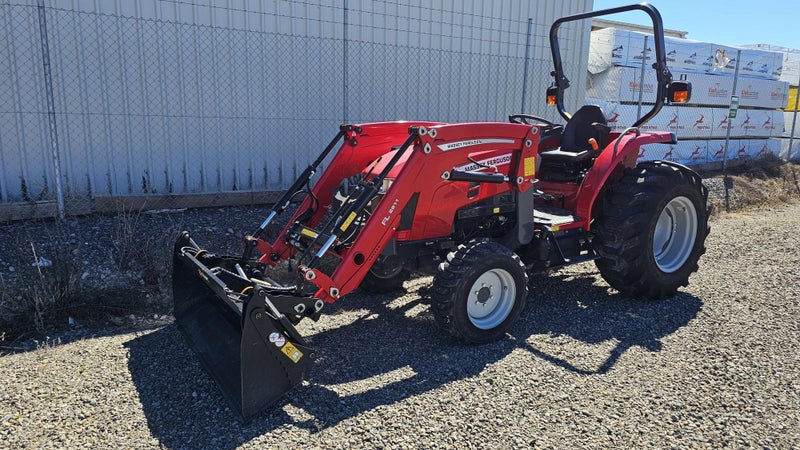 Massey Ferguson 2850M Hyrdo Carousel 2