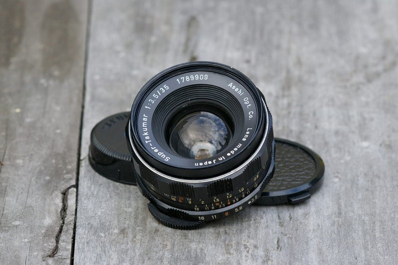 Pentax Super Takumar 35mm f/3.5 Carousel 2