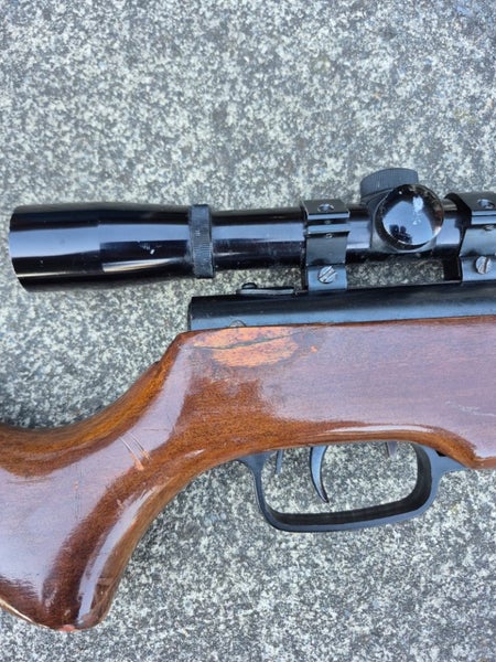 Under leaver Air Rifle Carousel 2