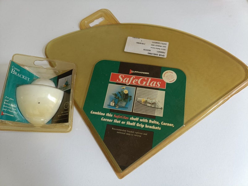 Glass Shelf Carousel 1