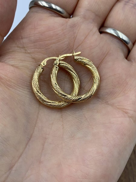*SWEET CUPID* 9ct Gold Round Twist Patterned Hoop Earrings *SWEET AS* Carousel 1