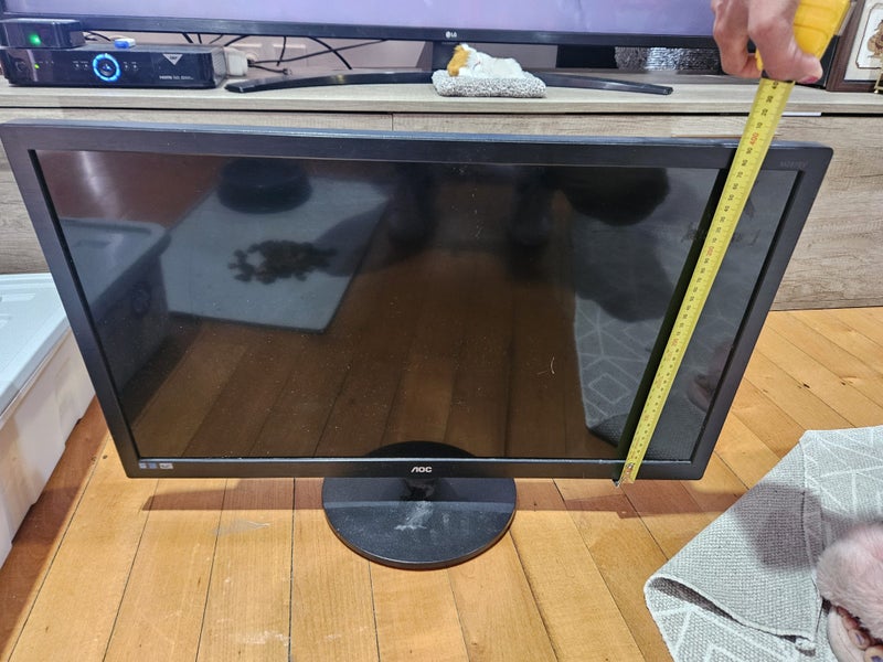 LCD screen Carousel 1