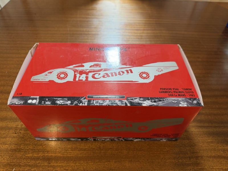 Minichamps 1:18 Porsche 956L Canon 24H Le Mans 1983 Carousel 1