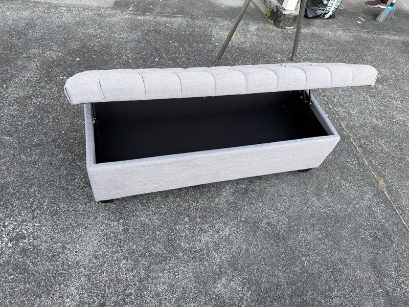 Grey Storage Ottoman Bench Blanket Box $1 Reserve Carousel 3