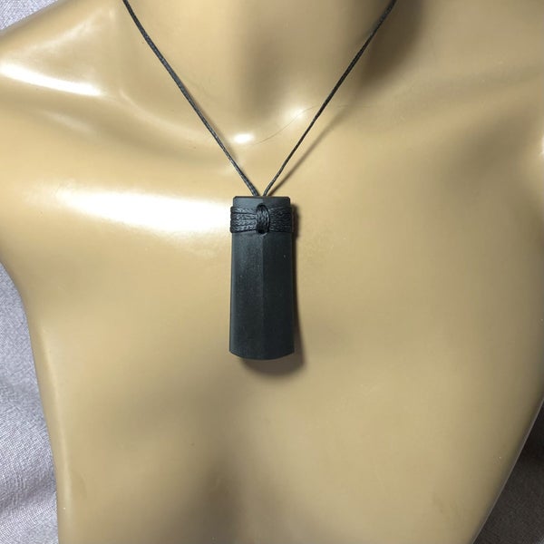 5.4cm Faceted Toki carved from High Quality (Fine Grained) Onewa Carousel 6