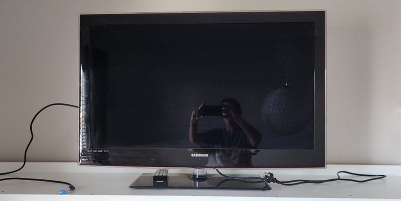 Samsung 40" LED TV Carousel 4