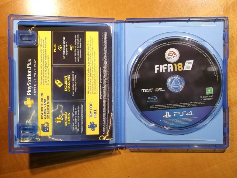 FIFA 18 - PS4 Game - LIKE NEW Carousel 2
