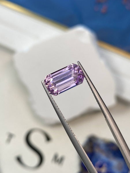 $1RES ~ $1400 Retail * 5.65ct Pink Kunzite Afghanistan Carousel 1