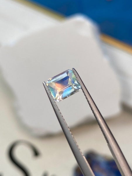 $1RES ~ $1400 Retail * 1.41ct Rainbow Moonstone Madagascar Carousel 1