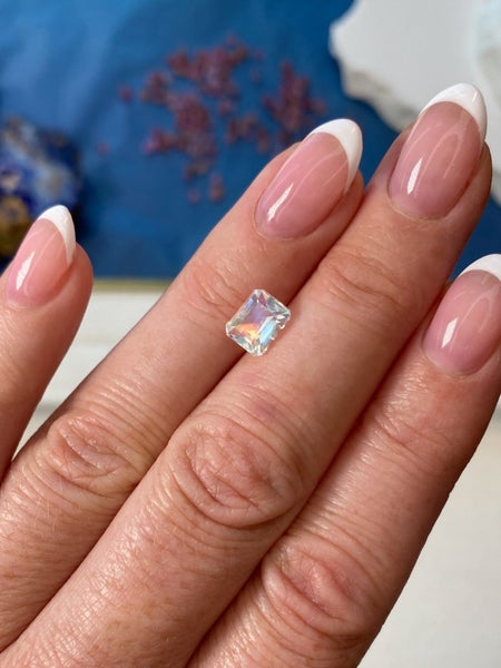 $1RES ~ $1400 Retail * 1.41ct Rainbow Moonstone Madagascar Carousel 2